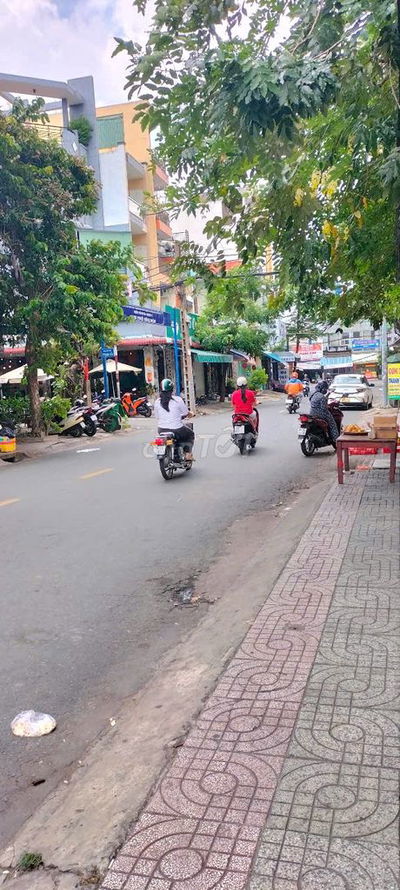 MÌNH BÁN NHÀ ĐẸP, RẺ, ĐƯỜNG PHẠM VĂN XẢO, Q. TÂN PHÚ, CHỈ 11.9 TỶ
