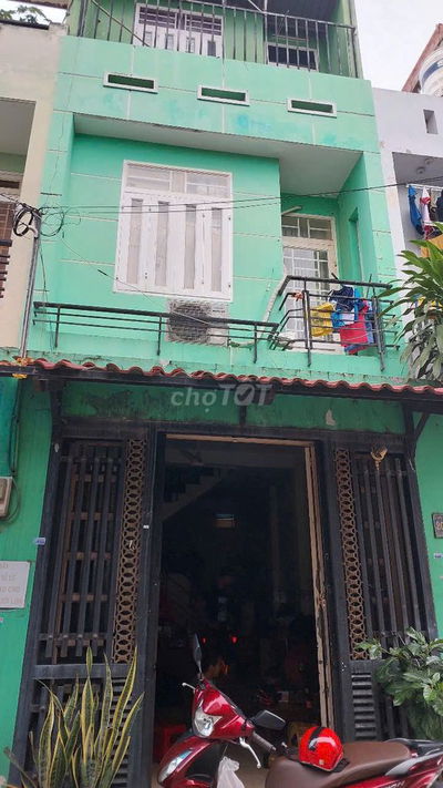 Nhà hxh 39m2 đúc 2 lầu 3pn đường Liên Khu 4-5, BHH B, Q. Bình Tân