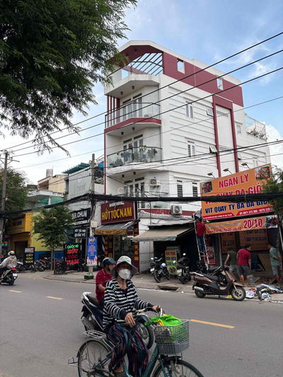 NHÀ Nguyễn Văn Khối - 5 tầng - 2 mặt tiền - (4,4 x 18)m - cho thuê 40t