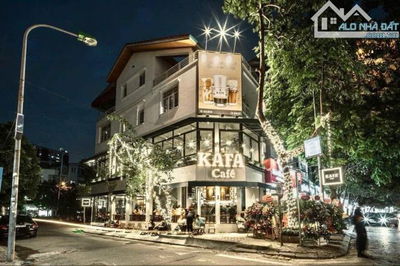 Cho thuê nhà mặt phố Nguyễn Văn Lộc DT 100m²x4 tầng,MT 20m,Giá:55tr/tháng