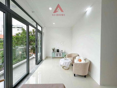 1 Phòng ngủ ban công ngay khu Phan Xích Long - đọc note giúp em ạ