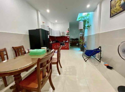 BÁN NHÀ ĐƯỜNG BÌNH THỚI 4 TẦNG ĐẸP MỚI HẺM XE HƠI GẦN NHÀ