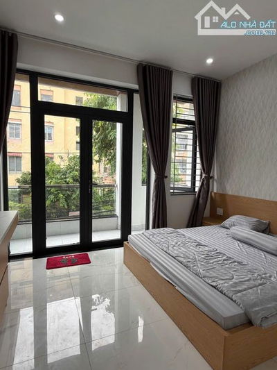 NHÀ 3 TẦNG MẶT PHỐ HÒA CƯỜNG – 90m² – FULL NỘI THẤT – XÁCH VALLI VÀO Ở NGAY CHỈ HƠN 10 TỶ