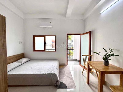 KHAI TRƯƠNG CĂN STUDIO FULL NỘI THẤT CÓ BAN CÔNG