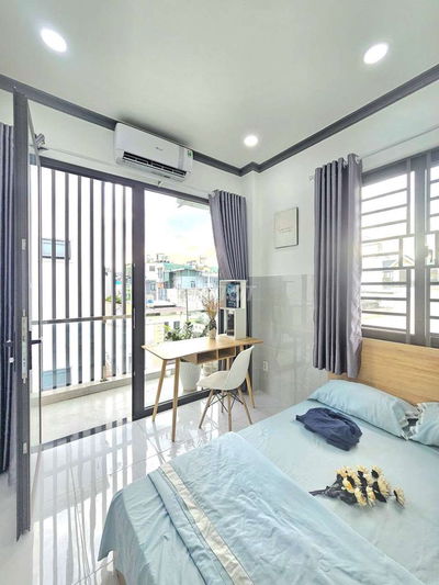 🔥Căn hộ ban công Nguyễn Gia Trí gần ĐH Giao Thông Vận Tải