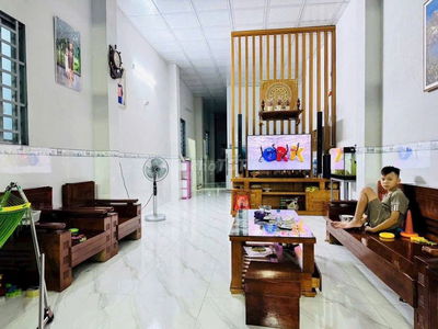 NHÀ 104M2 ĐẸP GẦN TRƯỜNG – VỊ TRÍ KINH DOANH TỐT LONG BÌNH, ĐỒNG NAI