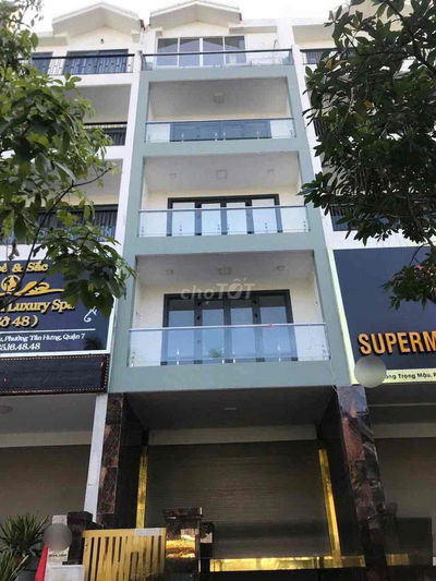 HIM LAM NHÀ TIỀN ĐƯỜNG HOÀNG TRỌNG MẬU CÓ THANG MÁY