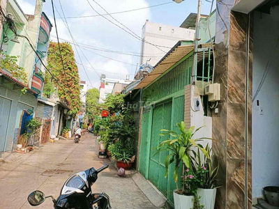 Nhà bán Hương Lộ 2 1 trệt 2 lầu hẻm 5m hẻm ô tô