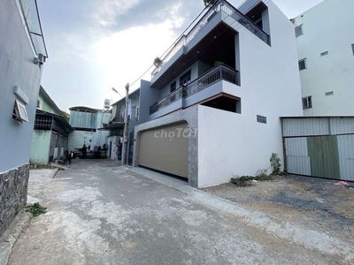 BÁN LÔ ĐẤT HIẾM HXH_DT: 91M²_ CÁCH ĐƯỜNG PHẠM VĂN ĐỒNG TẦM 300M