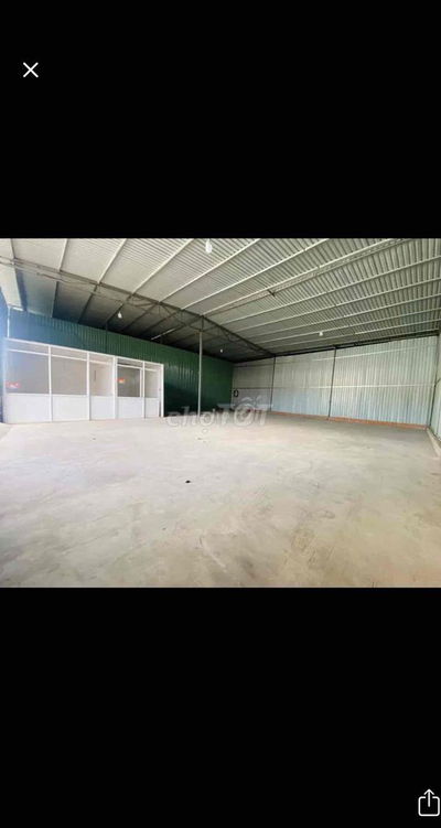 Hẻm xe công Nguyễn Hồng Đào 150m 15tr