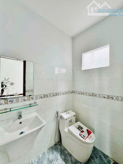 Chỉ 3 Tỷ 270 Triệu sở hữu ngay căn nhà tại đường Trần Bá Giao, Gò Vấp/ 62m2/ sổ hồng riêng