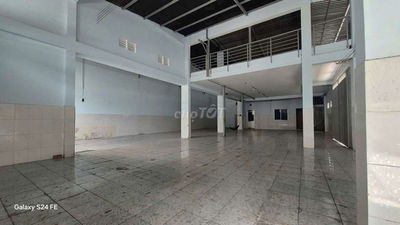 CHO THUÊ KHO XƯỞNG 13X35M, ĐƯỜNG CONT, NỀN GẠCH MEN, 3PHA, 30TR, CÓ VP