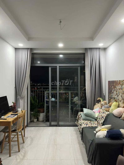 Chính chủ cần bán căn HLPA 2PN - 2 WC, 69m2, có nội thất, sổ hồng