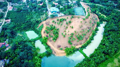 Cần tiền cho con đi du học, Chính chủ bán 19000m2 đất mặt hồ siêu VIP giá rẻ. LH : 0855 222 ***