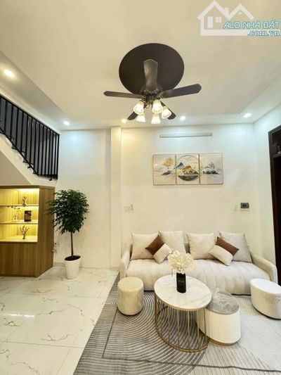 💥NHÀ 3 TẦNG 2 MẶT KIỆT – 54.2M² NGANG 6.7M – HOÀNG DIỆU THÔNG NGUYỄN HOÀNG – VÀO Ở NGAY