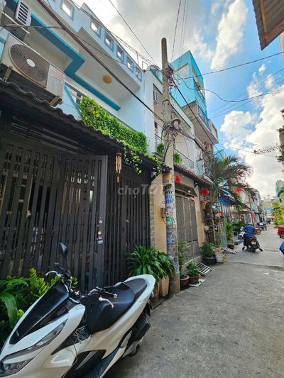 Nhà mới Tân Sơn Nhì, 45m², giá 4.55 tỷ TL chính chủ