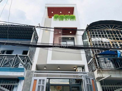 NHÀ VĨNH KHÁNH Q4- SÁT MT- 32m2 - 4 TẦNG- KO QH- CHỈ 4.95 TỶ