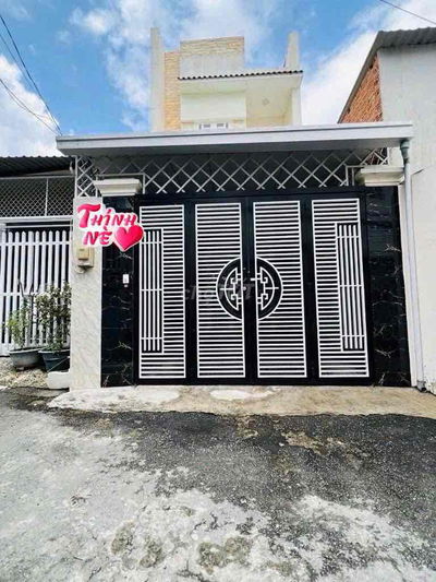 NGỘP BANK GẤP BÁN NHÀ QUẬN 9,DT99M 2TẦNG HẺM XE HƠI,CHỈ 5.6TỶ TL