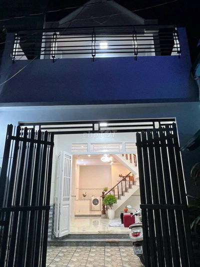 Bán gấp nhà chính chủ Trung Chánh 90m2 2 tỷ 7 shr
