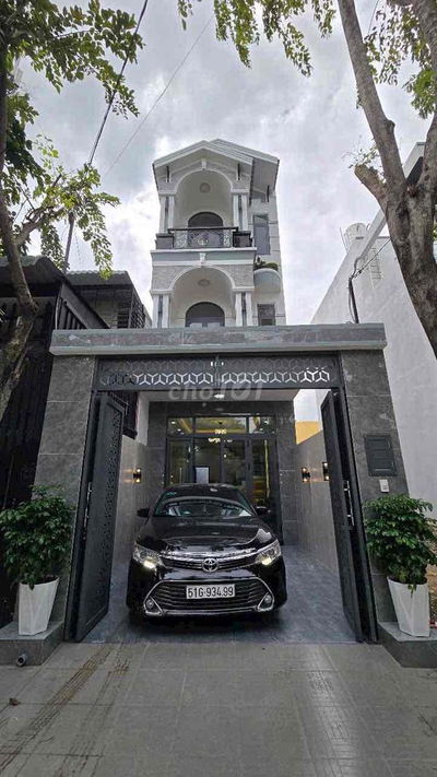 BÁN NHÀ 3 TẦNG MT 12M - ĐƯỜNG LÒ LU 6.8 TỶ