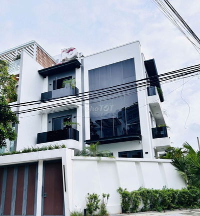 NHÀ KHU PHAN XÍCH LONG DIỆN TÍCH: 9X22M TRỆT 2 LẦU CHO THUÊ