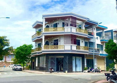 Nhà góc 2 mặt tiền an phú tphcm