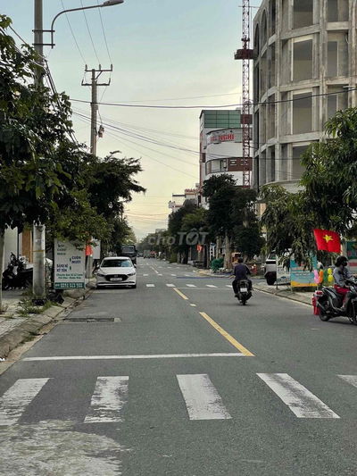 BẦU TRÀM - TRẦN VĂN QUẾ 7m5 - LAKE.SIDE