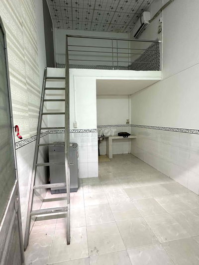 PHÒNG TRỌ ĐƯỜNG NGUYỄN VĂN CỪ CẠNH ĐH Y DƯỢC CÓ MÁY LẠNH, MÁY GIẶT