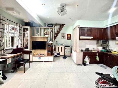 LÔ GÓC 2 MẶT HẺM - GIÁP Q1 - NGANG KHỦNG 6M