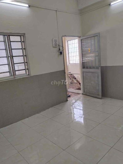 phòng trọ 1 trieu 900  và  phòng 2 trieu 200n phuờng 7 quận 11