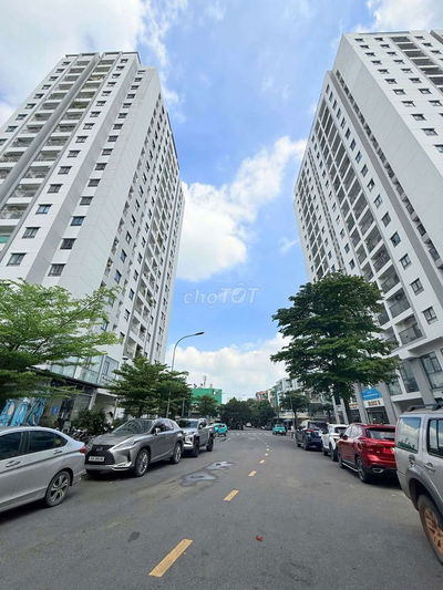 Căn hộ Tham Lương 3pn, căn góc, lầu 7, giá chỉ 4.2 tỏi( TL)