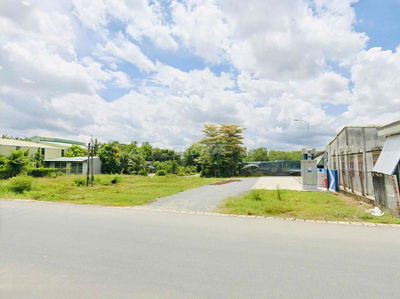 CHÍNH CHỦ Cần Bán Lô Đất 333m2, HL2 Chợ Lộc Hưng, Trảng Bàng Giá 680Tr