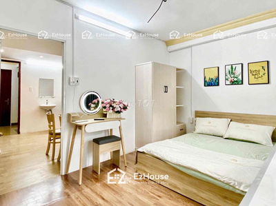 Siêu rộng,full cửa sổ,phòng ngủ và bếp riêng biệt,Mặt tiền ngay Luỹ Bá