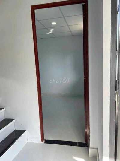 Cho thuê nhà 60m2 có: 3pn nằm bên đường Nguyễn An Ninh - Dĩ An