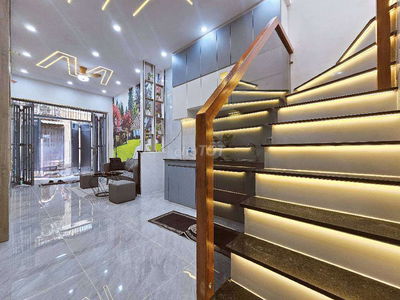 HXH CHẠY THÔNG KHU VIP DƯƠNG QUẢNG HÀM - FULL NỘI THẤT - GIÁ CẢ TL