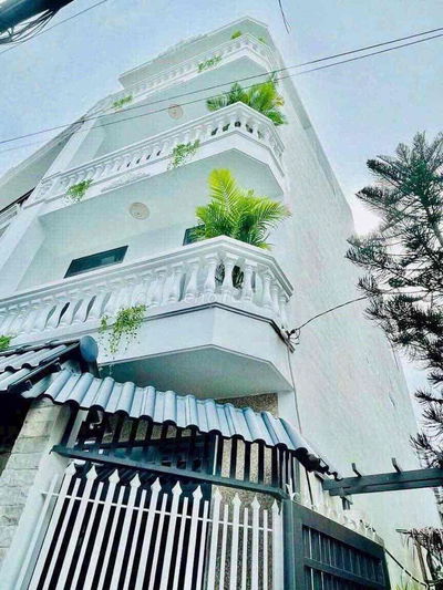 NHÀ QUANG TRUNG GV FULL NT ĐẸP 4PN3WC CHỈ 13TR/THÁNG