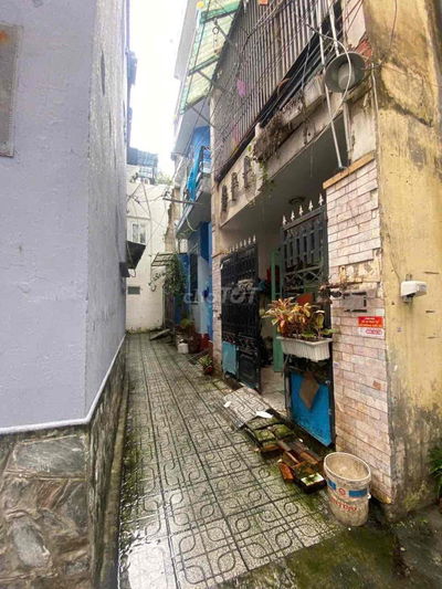cần bán nhà hẻm đường quang trung.f8.gò vấp