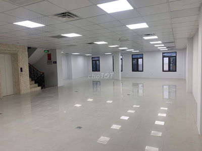 Cho thuê vp phố nguyễn khang dtsd 80m2 - 300m2, giá từ 20tr-70tr/th