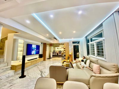Bán Gấp căn nhà tâm đắc penthouse duplex Cảnh viên 2, nội thất Italia