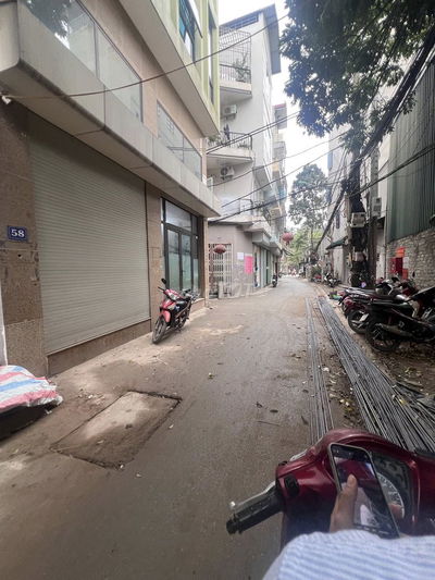 NR đẹp xuất sắc tại Lạc Trung, 24 tỷ, 193m2, 2 tầng, mặt tiền 10m