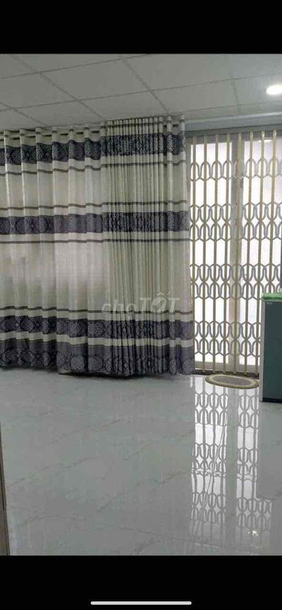 Bán căn hộ tập thể DT 64m ,2 ngủ , Đuòng Dương Tử Giang Q5 HCM