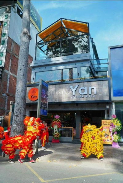 Cho thuê nhà mặt tiền đường Nguyễn Gia Trí, Bình Thạnh. DT: 12x20m.