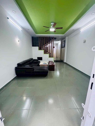 Nhà Hẻm 519 Âu Cơ.DT: 4 X 17m. Trệt Lầu 3PN 2WC