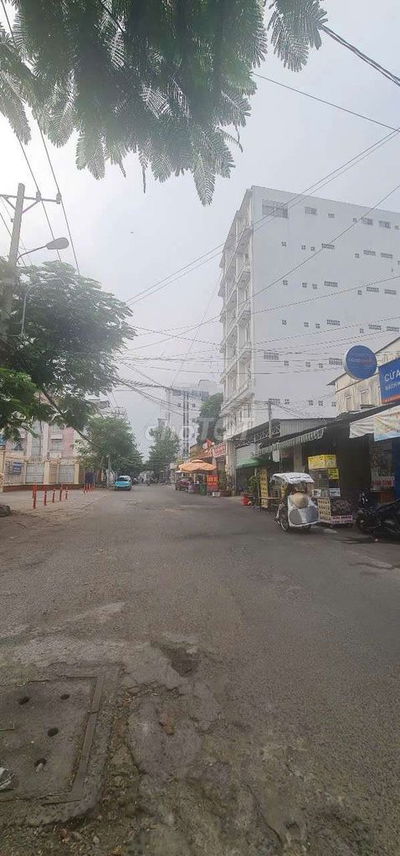 Cần bán gấp lô đất thổ cư, Đường lâm văn bền, Dt 5,2x27, CN165m², 21ty