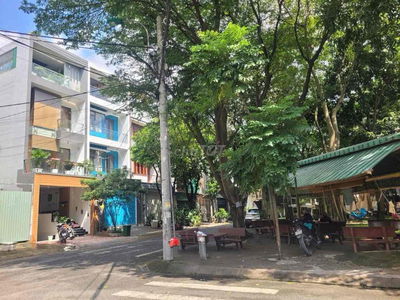 KHU VIP TÊN LỬA-NHÀ MỚI XÂY CÓ HẦM ĐỂ XE THÍCH HỢP LÀM VĂN PHÒNG