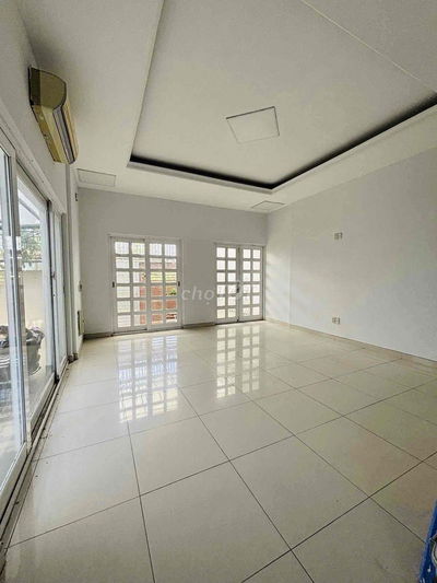 BIỆT THỰ 8*20 1 TRỆT 2 LẦU 4 PHÒNG RỘNG KDC AN NINH LIÊN PHƯỜNG GLOBAL