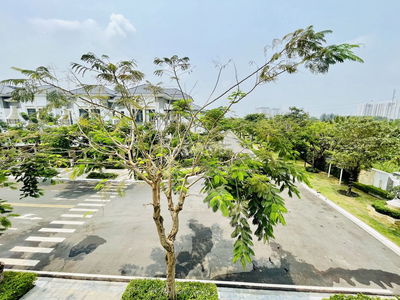 Bán gấp Verosa Khang Điền 5x15m, 1T 3L, view công viên, sổ hồng