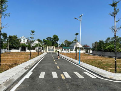 ĐẤT PHÚ CÁT GIÁ CHỈ 4TỶ BÁM MẶT ĐƯỜNG, GẦN TUYẾN METRO ,ĐẠI HỌC QUỐC GIA ,KHU CNC HÒA LẠC VÀ ĐH FPT