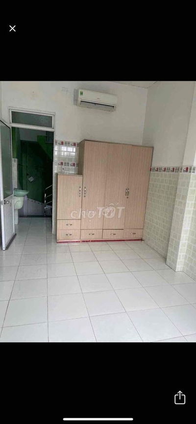 nhà mặt tiền q6 bà hom , 3 lầu (3,2x9)3pong 3wc nguyên căn