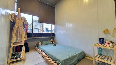 Phòng tại Nguyễn Gia Trí, giá bao sài điện, nước, máy lạnh